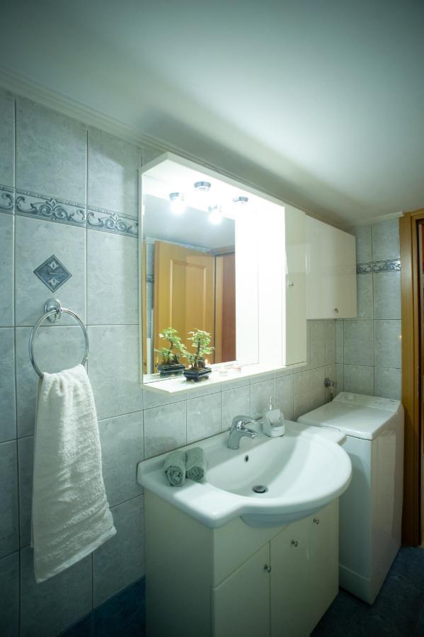 At Aqua Apartment Kallithea アテネ エクステリア 写真